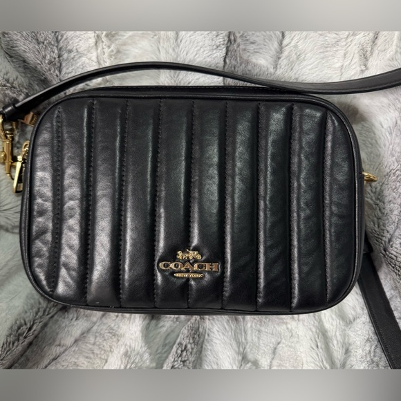 Coach - Jes Crossbody Dual Zip Camera Bag - Linear Quilting Leather - EUC 2022 - Picture 1 of 9